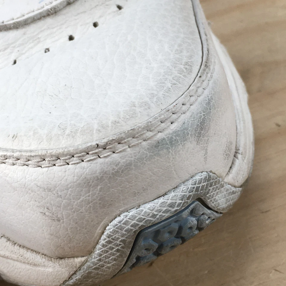 Tênis New Balance Feminino 9 Cross Training Branco WX857WB Couro Sintético - Imagem 4 de 4