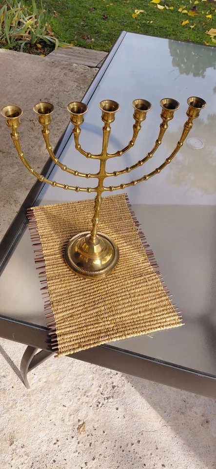 Ancien Grand Chandelier Menorah 7 Branches En Laiton. - Photo 2/4