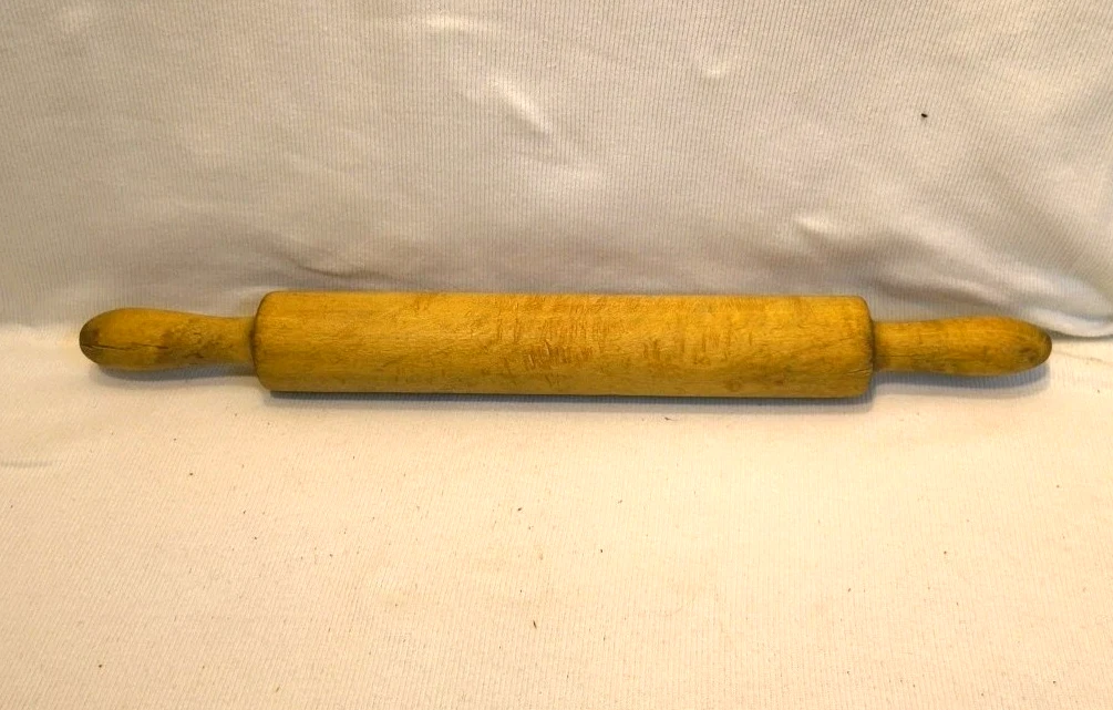 Antique Wooden Rolling Pin 18” Primitive Farmhouse Baking Kitchen Decor Vintage