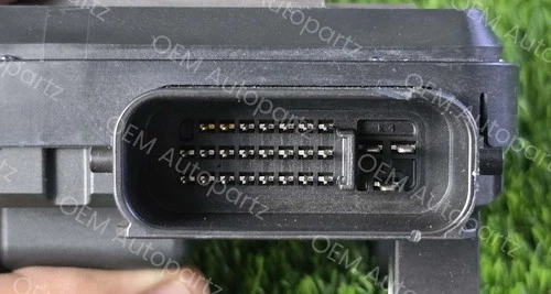 Toyota avalon 2008-10 Transmission Control Computer Module 89530-41011 Oem used - Picture 6 of 14