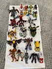 Lot  of 23 vintage transformers 90’s 00’s Beast wars Animorphs Rip Claw Cheetor