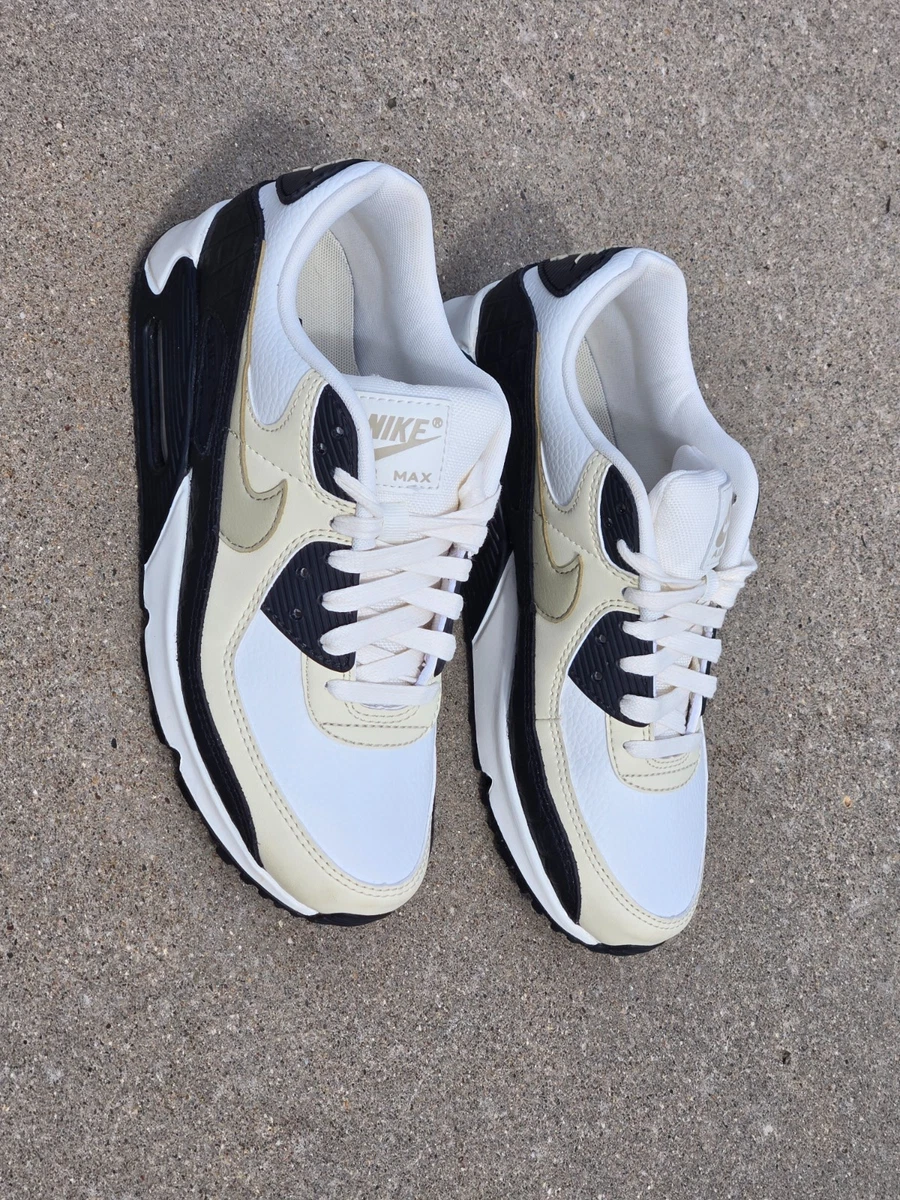Preços baixos em Nike Air Max 90 White Black W | eBay