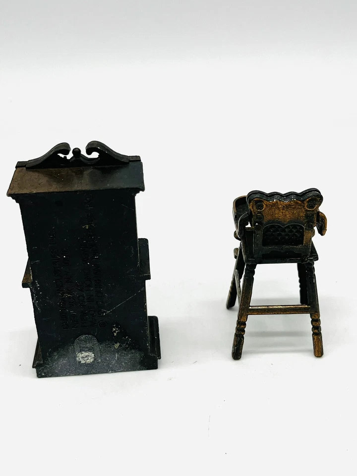 Vintage 1977 Durham Industries Dollhouse Hutch & High Hair Metal Furniture - Image 3 of 4