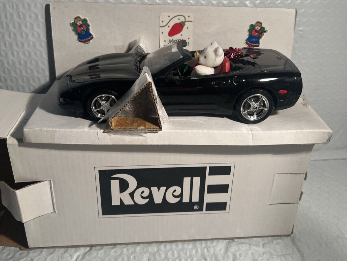 2001 Corvette Convertible Dealer Promo Model 1/25 CHRISTMAS THEMED NIB