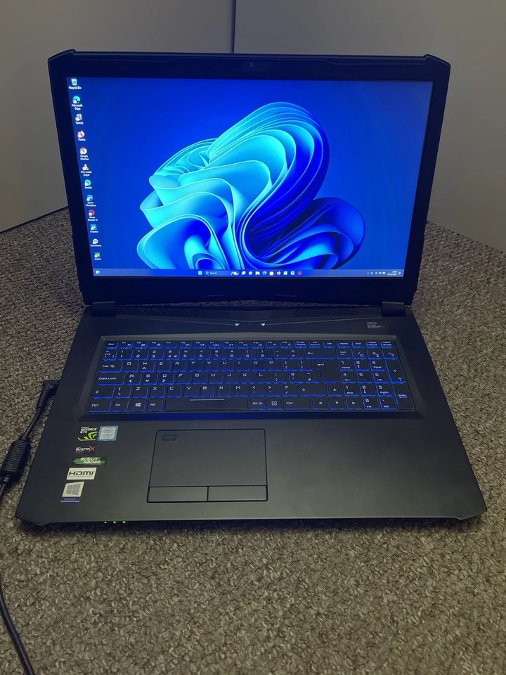 Gaming Laptop Clevo - 17.3'' i7 32GB 512GB SSD + 1 TB HDD GeForce GTX 1070 Win11 - Image 2 of 4