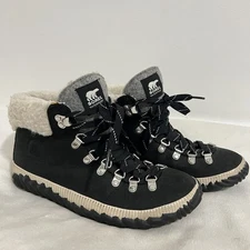 Sorel Boots Women's Out N About Conquest Size 8 Waterproof Shearling Booties