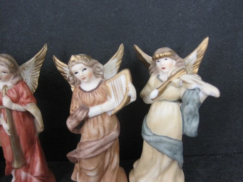 Set of 4 Porcelain Russ Berrie Angel Figurines NOS - Picture 4 of 7