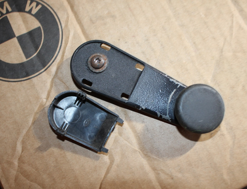 GENUINE BMW E30 CRANK HANDLE WITH COVER MANUAL WINDOW LIFTER BLACK SCHWARZ OEM - Picture 5 of 6
