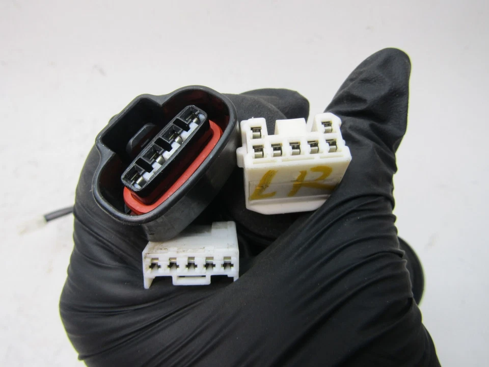 Door Wiring Camry 1998 TOYOTA Left Driver Rear Back Connector Cable OEM - Imagem 3 de 4