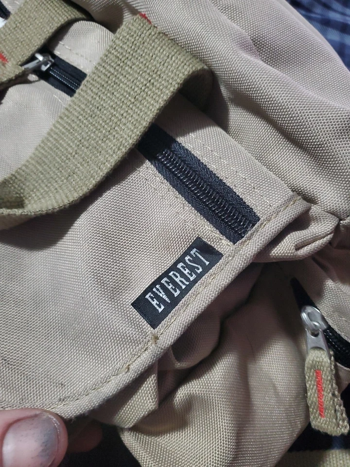 Everest Bolso Mensajero de Lona para Hombre Bolsillos Laterales Correa para el Hombro Foto 2 de 4