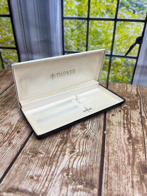 Parker Double Slot Pen gift box container Black White
