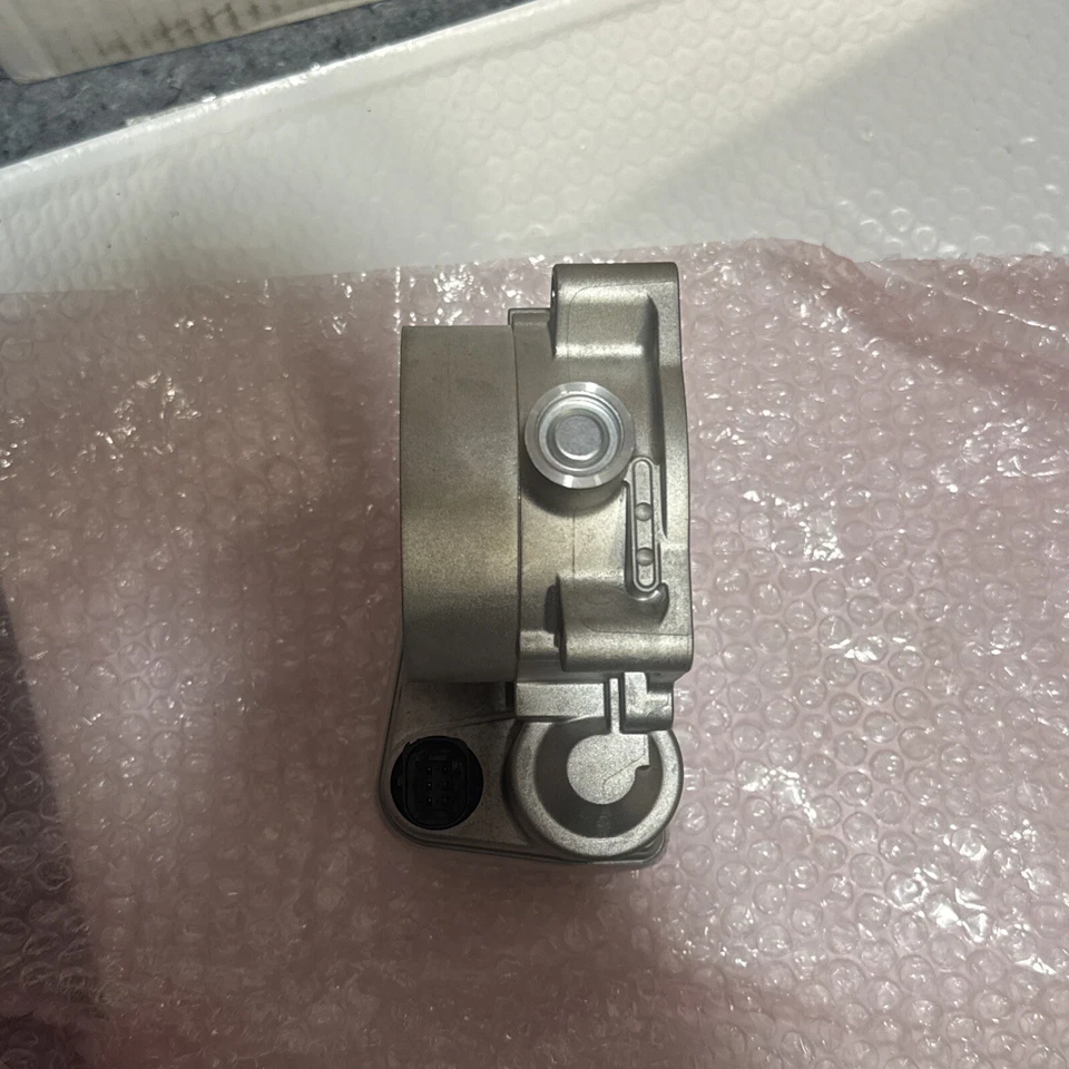 Tech Smart S20041 Fuel Injection Throttle Body - Image 2 of 4