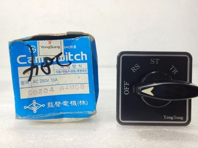 NEW   YONGSUNG VOLTMETER SELECTOR SWITCH OFF-RS-ST-TR 10A 220V | C-60 3-3-1777