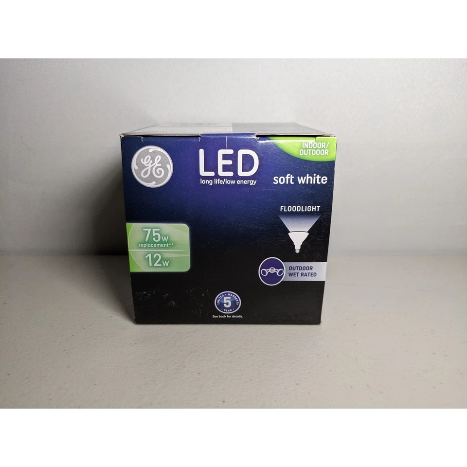 GE Soft White 12W Dimmable Outdoor LED Flood Light Bulb PAR30 Short Neck - Image 2 of 4