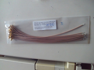 16 St. HF Leitungen mit je einem SMB Stecker gewinkelt 50R vergoldet (X 23)