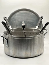 Vollrath 68127 18qt Pasta Veggie Cooker Set With 4 Perforated Inserts 67541 Lid