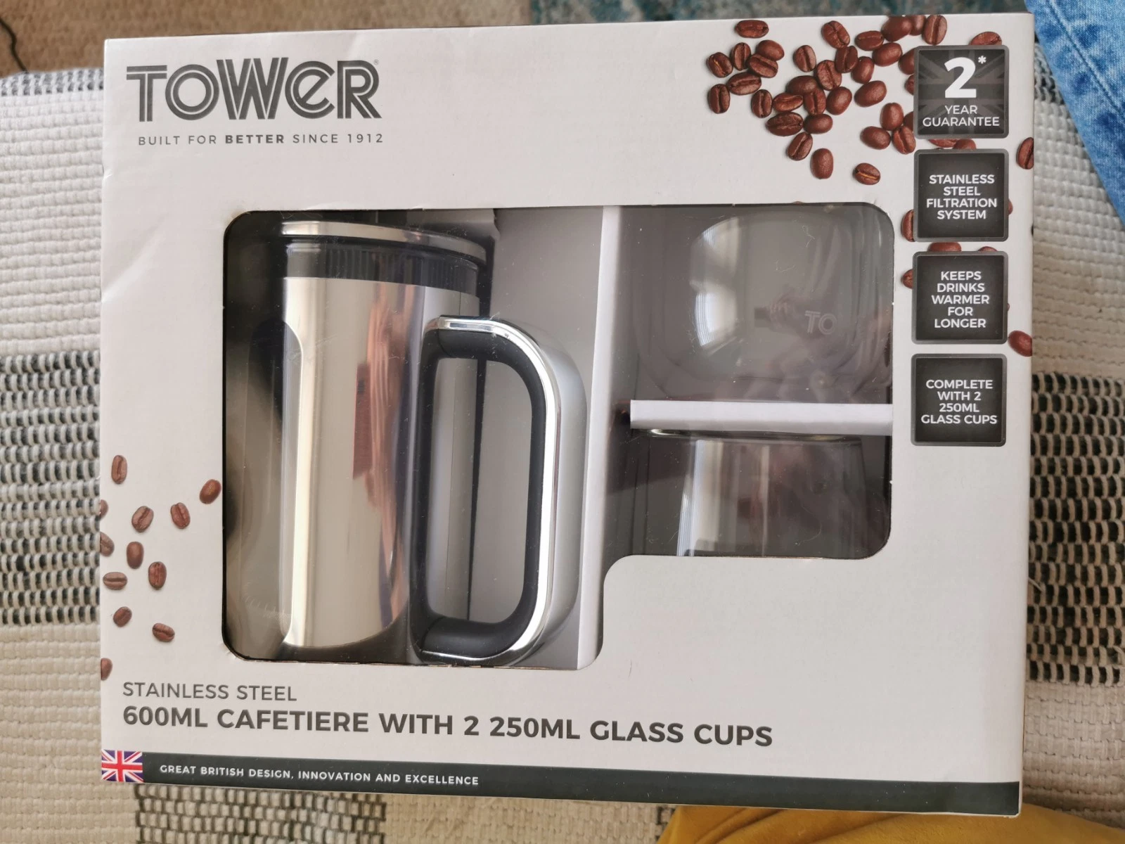 Tower Stainless Steel 600ML Cafeteria With 2 borosilicate Glass Cups - New