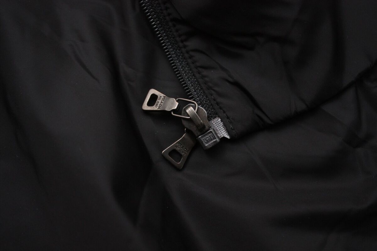 Prada Black Lightweight Men's Jacket 48 Art.SGV732 | eBay Prada Black Lightweight Men's Jacket 48 Art.SGV732 | eBay