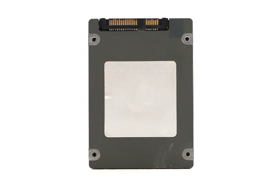 Dell LB206S 200GB 2.5" 6Gb/s SAS Solid State Drive Dell P/N: 031H89 Tested - Image 2 of 3