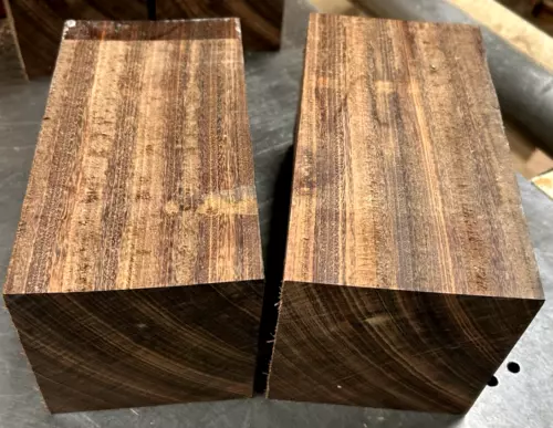 ONE BEAUTIFUL KILN DRIED RED QUEBRACHO TURNING BLANK WOOD LUMBER 4" X 4" X 8"