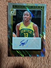 2025 Panini Donruss WNBA - Signature Series Ezi Magbegor #SS-EM Lava (AU)