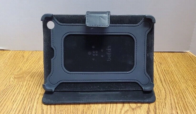 BELKIN iPad Mini Funda Champagne Cuero Negro Pestaña Cubierta Con Soporte Punto Hombre. Foto 4 de 4