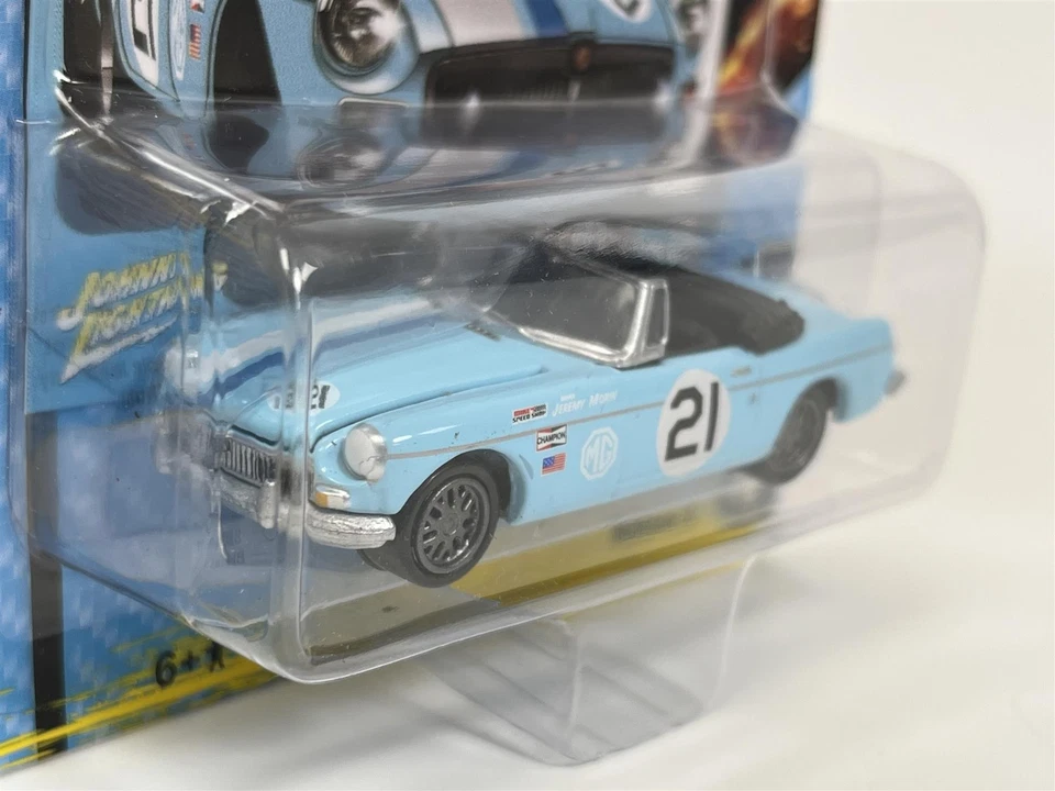 MG MGB 1963 Blu Cielo Importazione Heat 1:64 Scala Johnny Lightning JLSF021 - Immagine 3 di 4