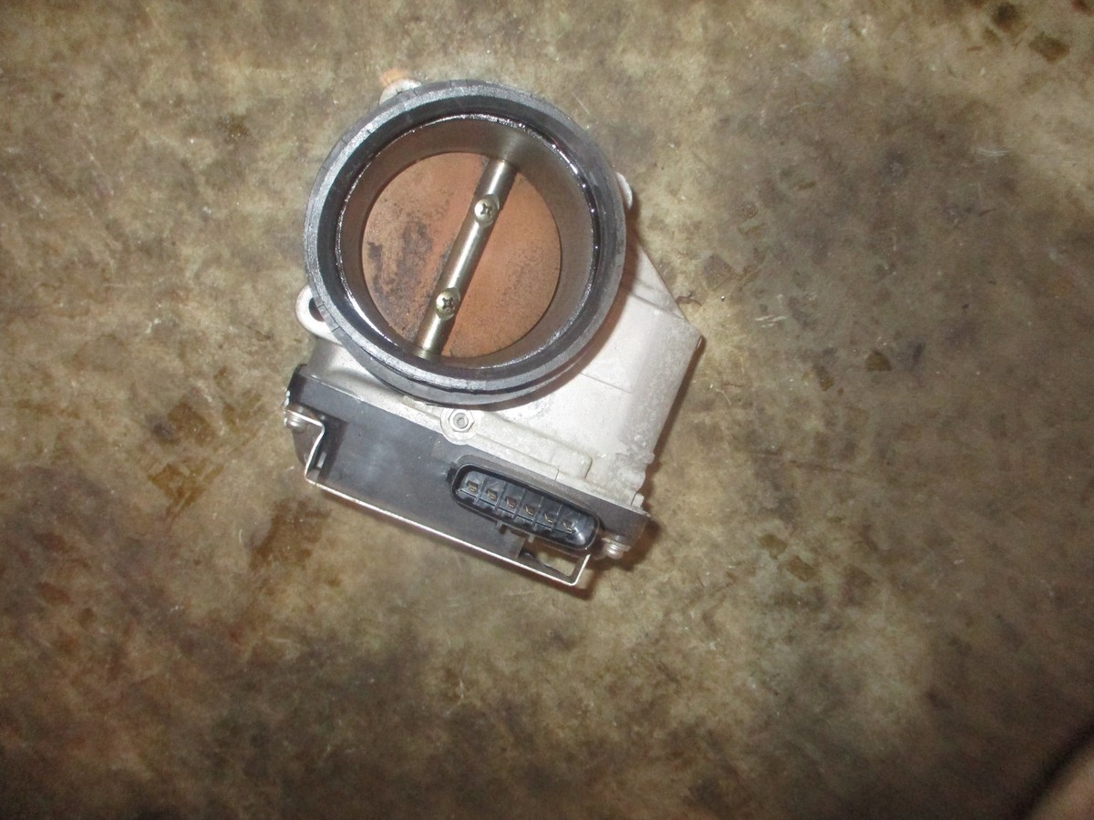 Yamaha 250hp 4 stroke outboard throttle body (6P2-13750-00 Yamaha 250hp 4 stroke outboard throttle body (6P2-13750-00