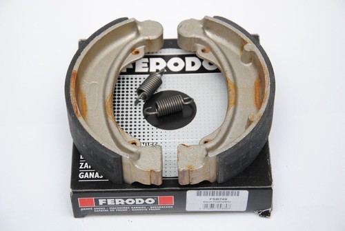 Ganasce Freno POSTERIORI per Honda VT 250 F-II 1982-1984 / VT 250 Z 1982-1987 - Foto 2 di 3
