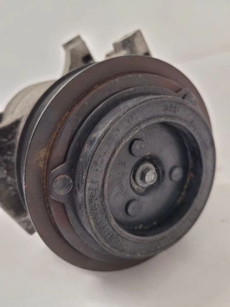 2011-2015 DODGE DURANGO AC Compressor Without Rear AC 68021637AG - Imagem 3 de 4