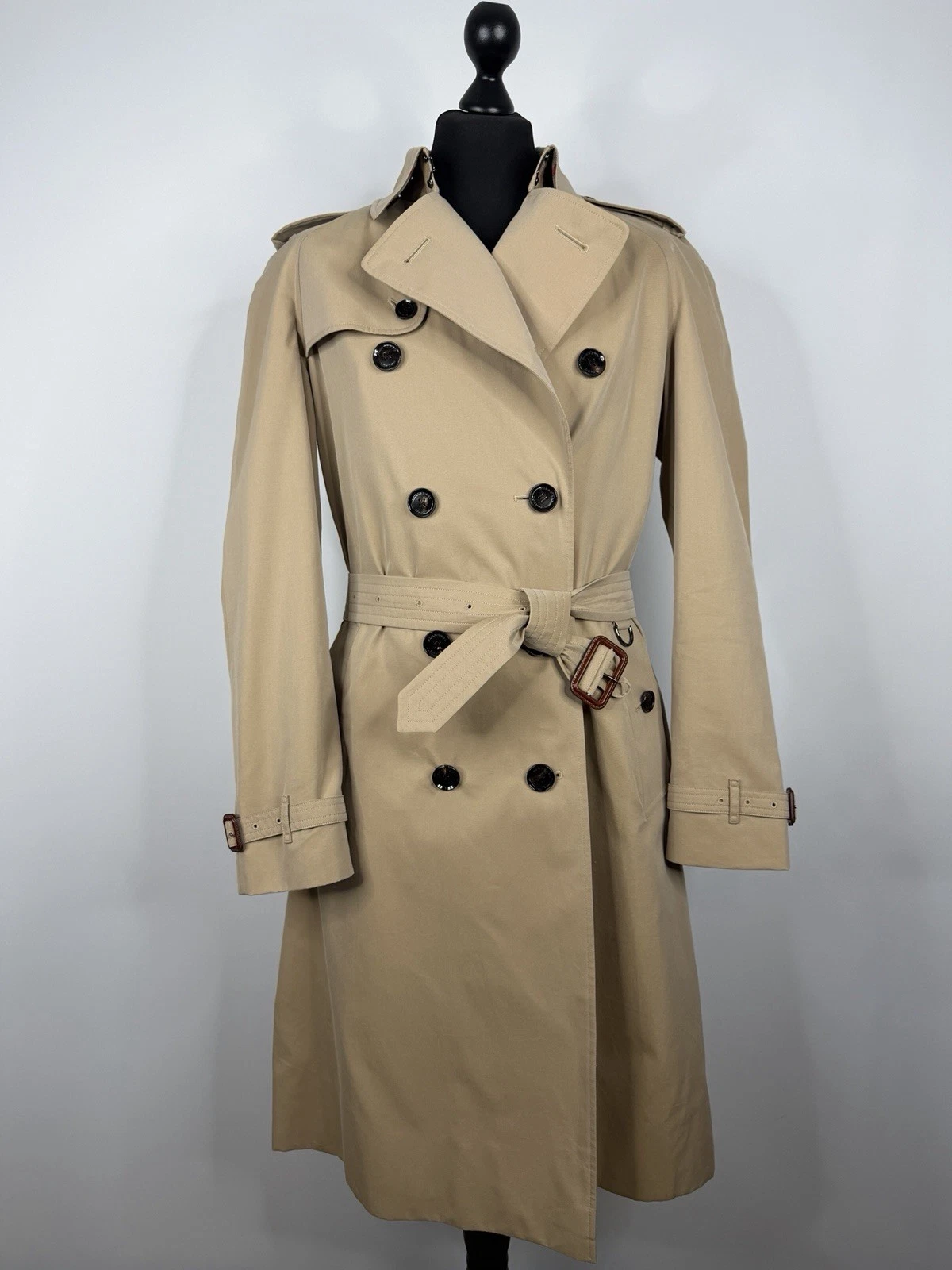 Burberry — Burberry Men's Trench Coat Overcoat Beige Size 50