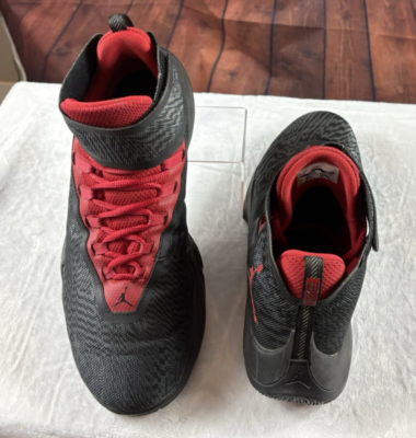 Authenticated Cert Jordan Fly Unlimited Red & Black  display picture 2