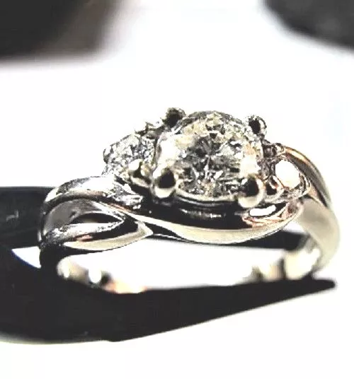 ESTATE SALE BEAUTIFUL STULLER 14K GOLD APPROX .62 CT DIAMOND RING