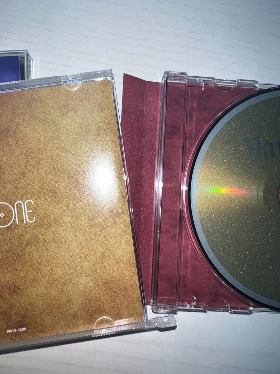 IZ*ONE Vampire HONDA HITOMI Autographed Signed Album IZONE | eBay