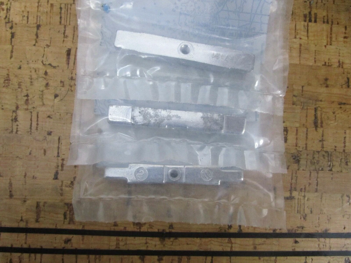 NEW OEM* (LOT OF 3) 0810 Mercury Quicksilver Latch Bar 8M0047772  