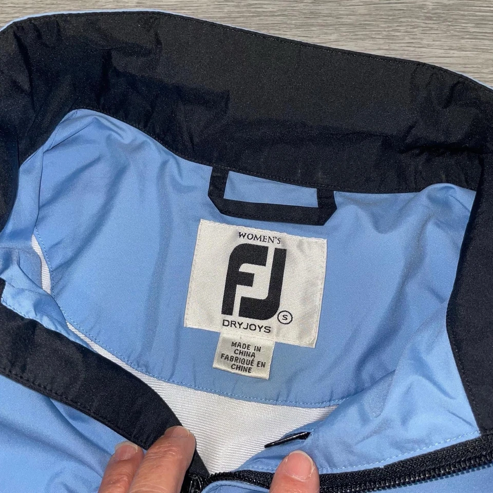 Jaqueta FootJoy Feminina Pequena Azul Preta DryJoys Golfe Impermeável Quebra-Vento Zíper - Imagem 4 de 4