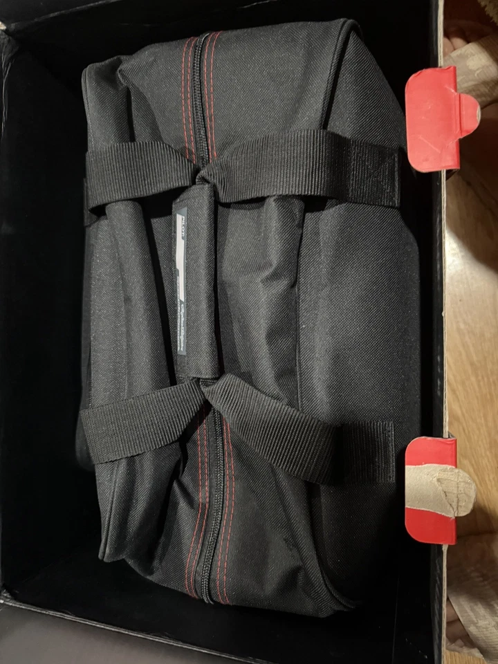 Casco de carbono Troy Lee Designs SE5 con MIPS antorchado negro/rojo talla S Foto 2 de 4