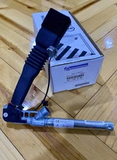 NEW 2011 - 2015 DODGE CHALLENGER SRT8 OEM FRONT DRIVER LEFT INNER BELT BUCKLE