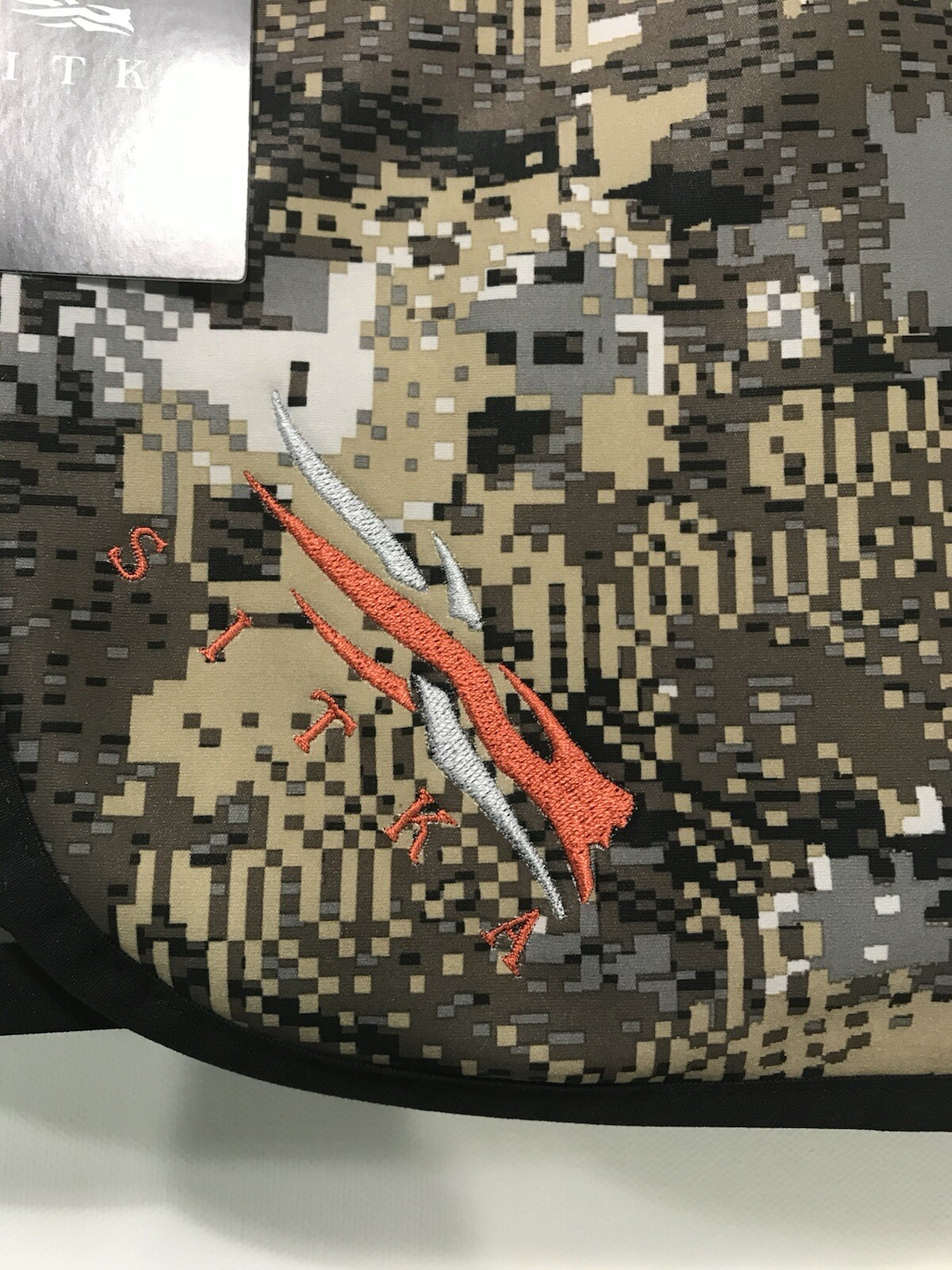 Picture 2 of 10