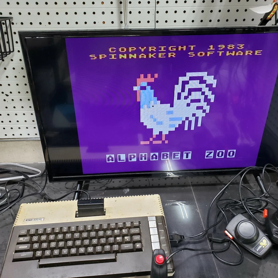 Vintage Atari 400 800XL ALPHABET ZOO 1983 Video Game Cartridge TESTED AUTHENTIC - Image 2 of 4