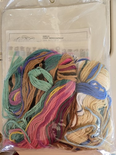 Rare J & P Coats Needlepoint Kit Cozy Windowseat Vintage 1993 Sealed #22013 - Bild 4 von 4
