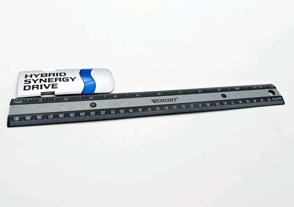 Toyota Highlander Hybrid Synergy Drive 2014-2017 logotipo insignia símbolo emblema Foto 2 de 3