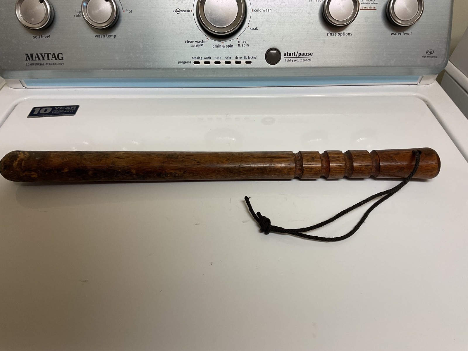 ANTIQUE POLICE BATON, BUCHEIMER MODEL NO. 16 JAY-PEE “PERSUADER”