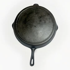 VINTAGE LODGE L  14 US CAST IRON SKILLET - 15" DIAMETER ~VERY NICE