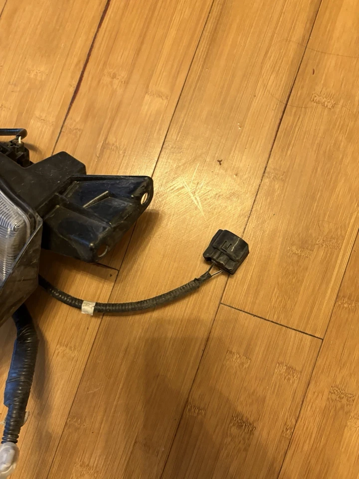 Toyota Prius V 2015 2016 2017 luz de circulación diurna OEM 15 16 17 lado izquierdo izquierdo izquierdo izquierdo Foto 4 de 4