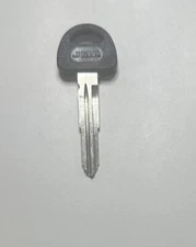 Car Key Blank For Chevrolet Isuzu Trooper Geo GMC Truck Suzuki Swift SUZU10P