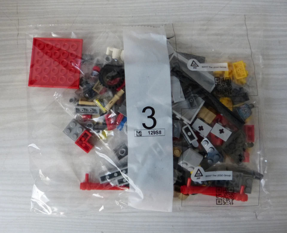 LEGO Ninjago 70640 S.O.G. Headquarters, photo 3 sur 5