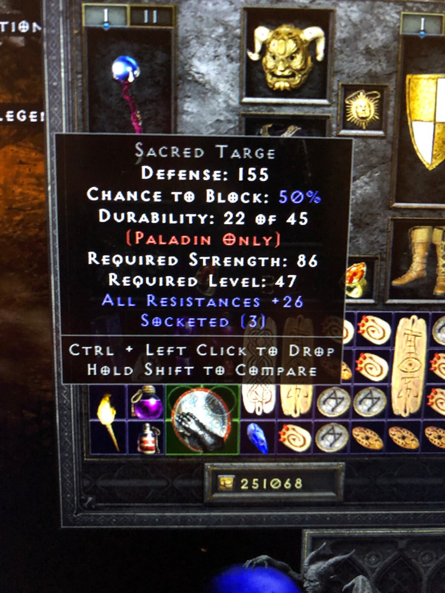 Diablo2 sacred targe