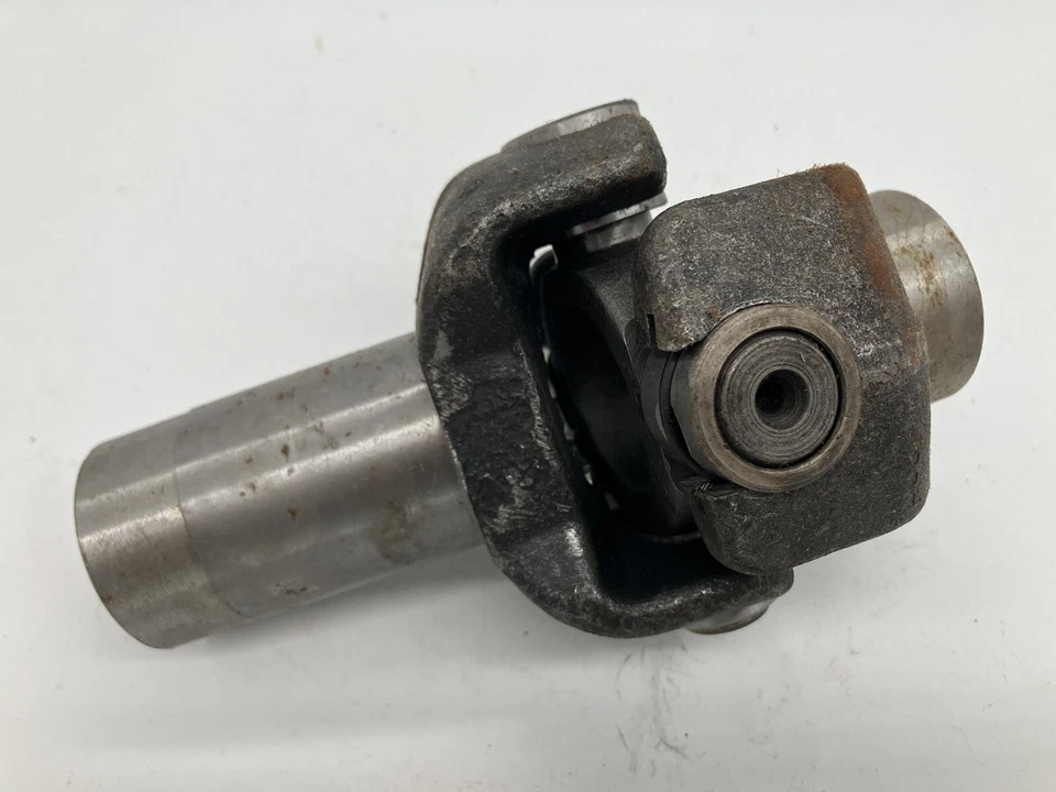 Conjunto de junta universal delantera trasera Chevrolet 34-43 PRECISIÓN 680 Foto 2 de 4