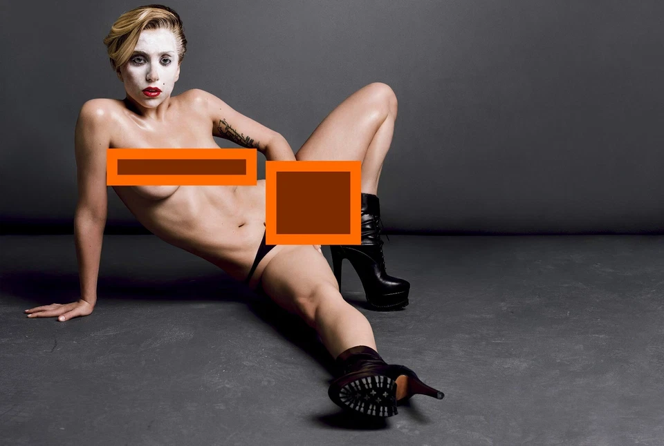 Photo taille au choix LADY GAGA (647)